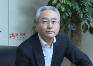 吴晓东照片